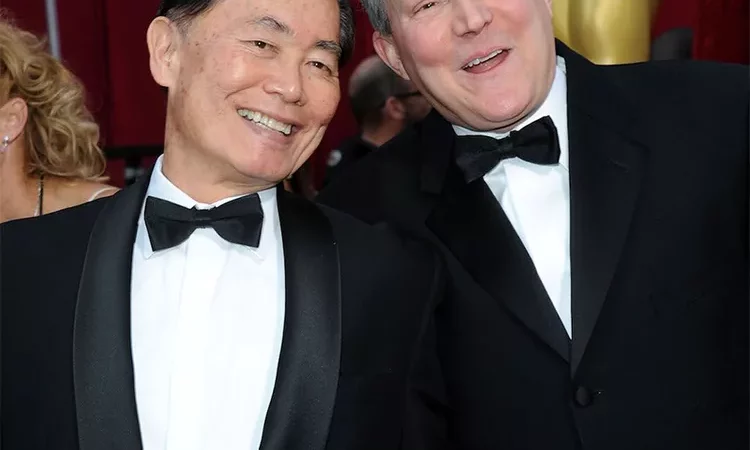 George e Bras Takei